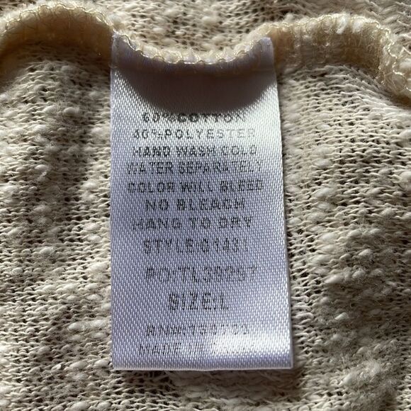 Umgee Cream Textured Shirt Sleeve Tee - Picture 6 of 8